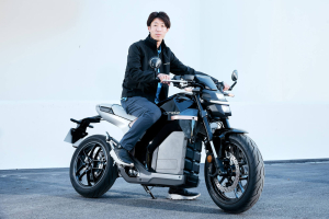 Zvuk ticha: vývoj charakteru modelu Honda WN7